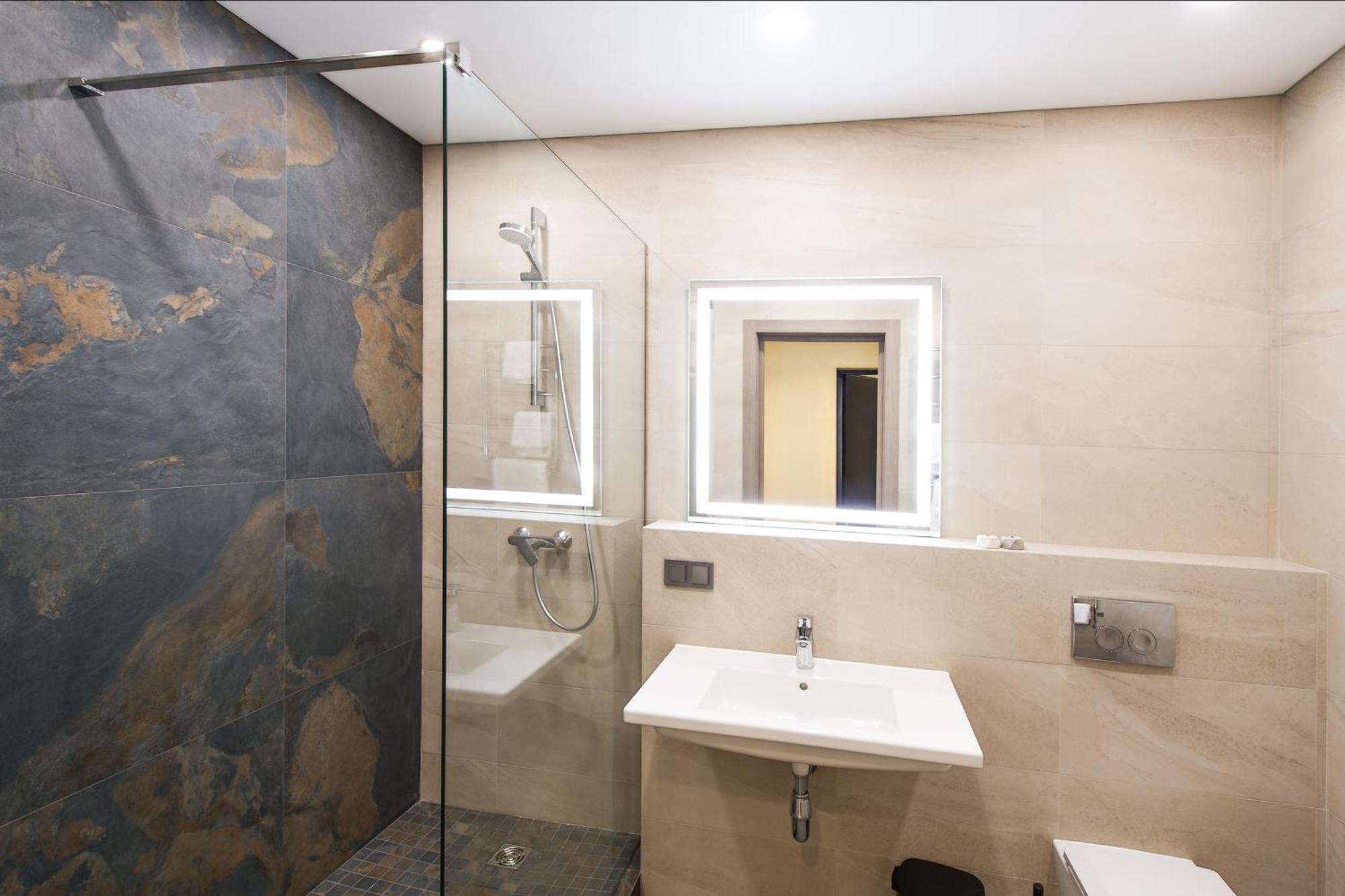 Orion Apartments Kiev Phòng bức ảnh